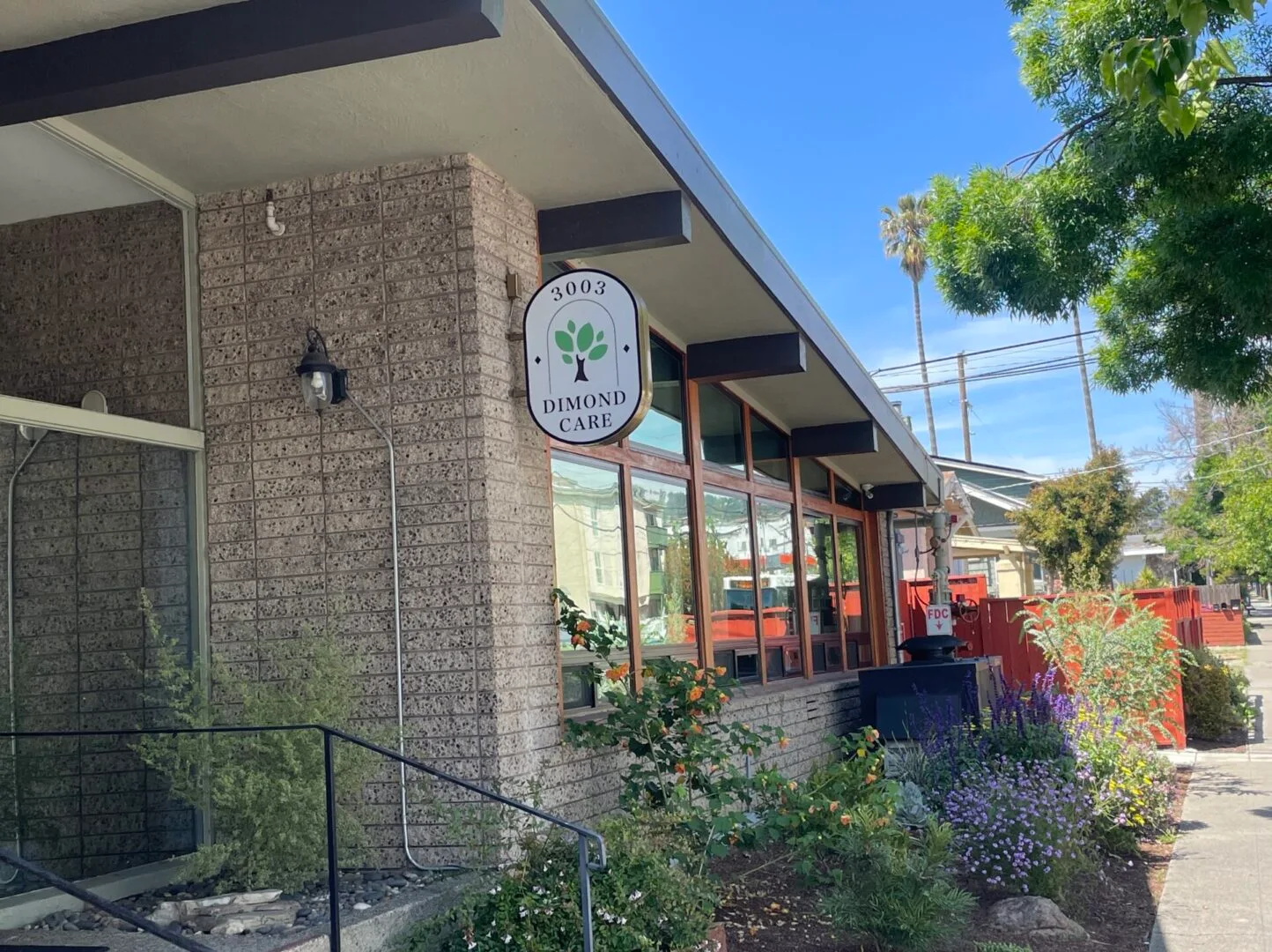 Dimond Care entrance and garden along Fruitvale Avenue